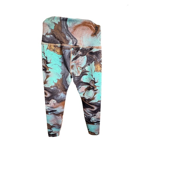 Beyond Yoga Marble Powershine High Waisted Midi Legging - Picture 5 of 7